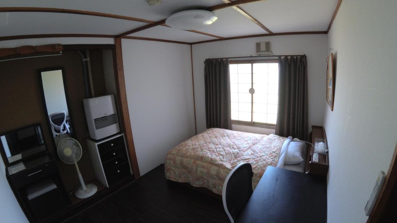 P-Dash Garden Backpackers Higashikawa Exterior photo