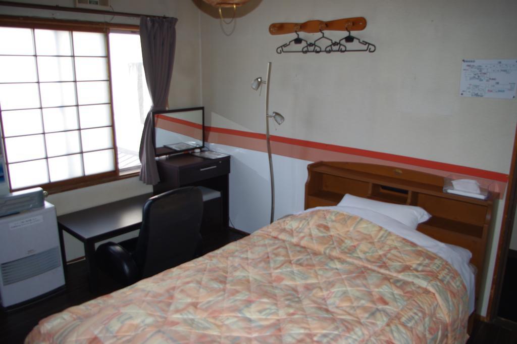 P-Dash Garden Backpackers Higashikawa Room photo